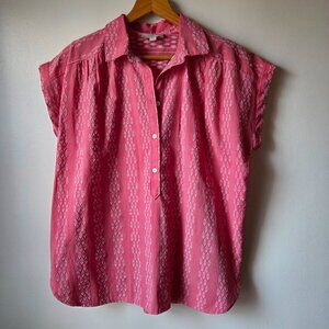 EUC LOFT PINK TEXTURED BUTTON DOWN SHIRT CAP SLEEVES SIZE SMALL